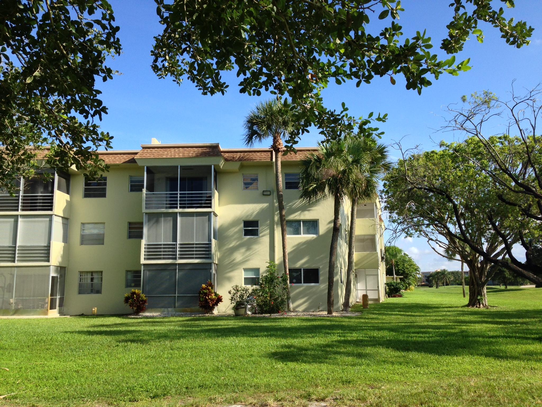 5701 Northwest 2nd Avenue, Unit 310 Boca Raton, FL 33487 - Photo 13 of 40 Boca Teeca 5701