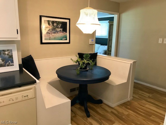 469 Harris Road Cleveland, OH 44143 - Photo 11 of 24 Gallery Image 11