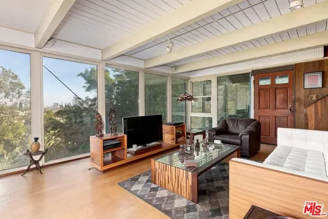 $899,000 | 2274 Vasanta Way, Los Angeles, CA 90068