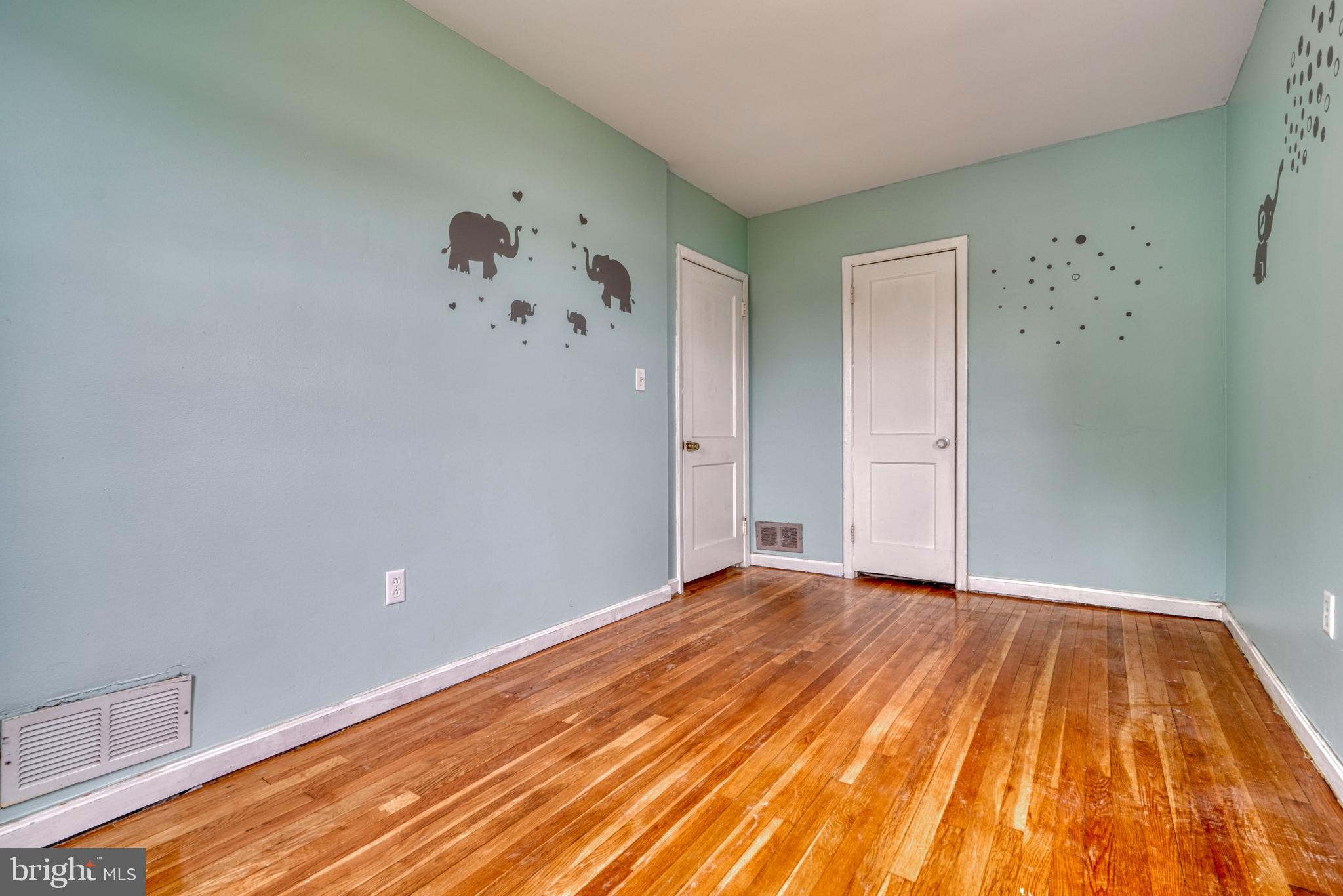 2055 Inverton Road Dundalk, MD 21222 - Photo 24 of 45 2nd Bedroom