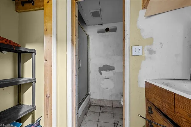 $132,000 | 910 Omaha Street, Greensboro, NC 27406