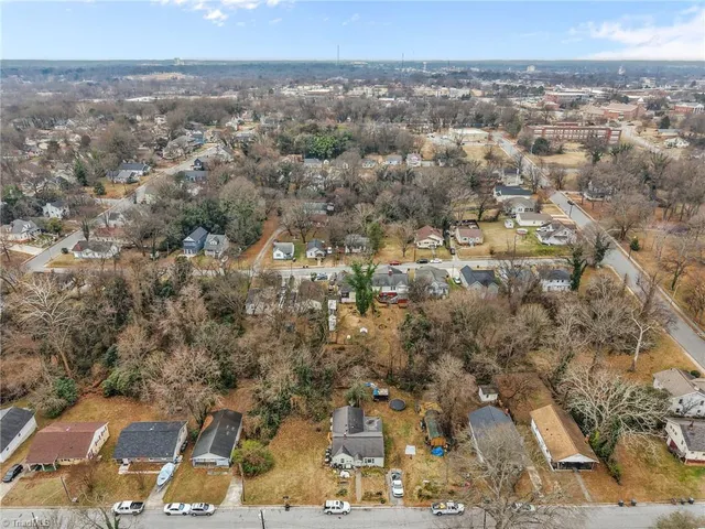 $132,000 | 910 Omaha Street, Greensboro, NC 27406