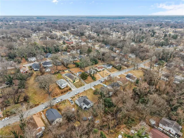 $132,000 | 910 Omaha Street, Greensboro, NC 27406