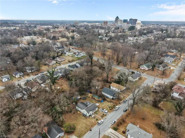 $132,000 | 910 Omaha Street, Greensboro, NC 27406