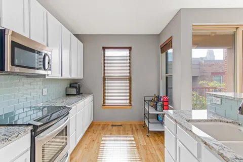 $379,900 | 545 North 1st Street, Unit 404, Minneapolis, MN 55401