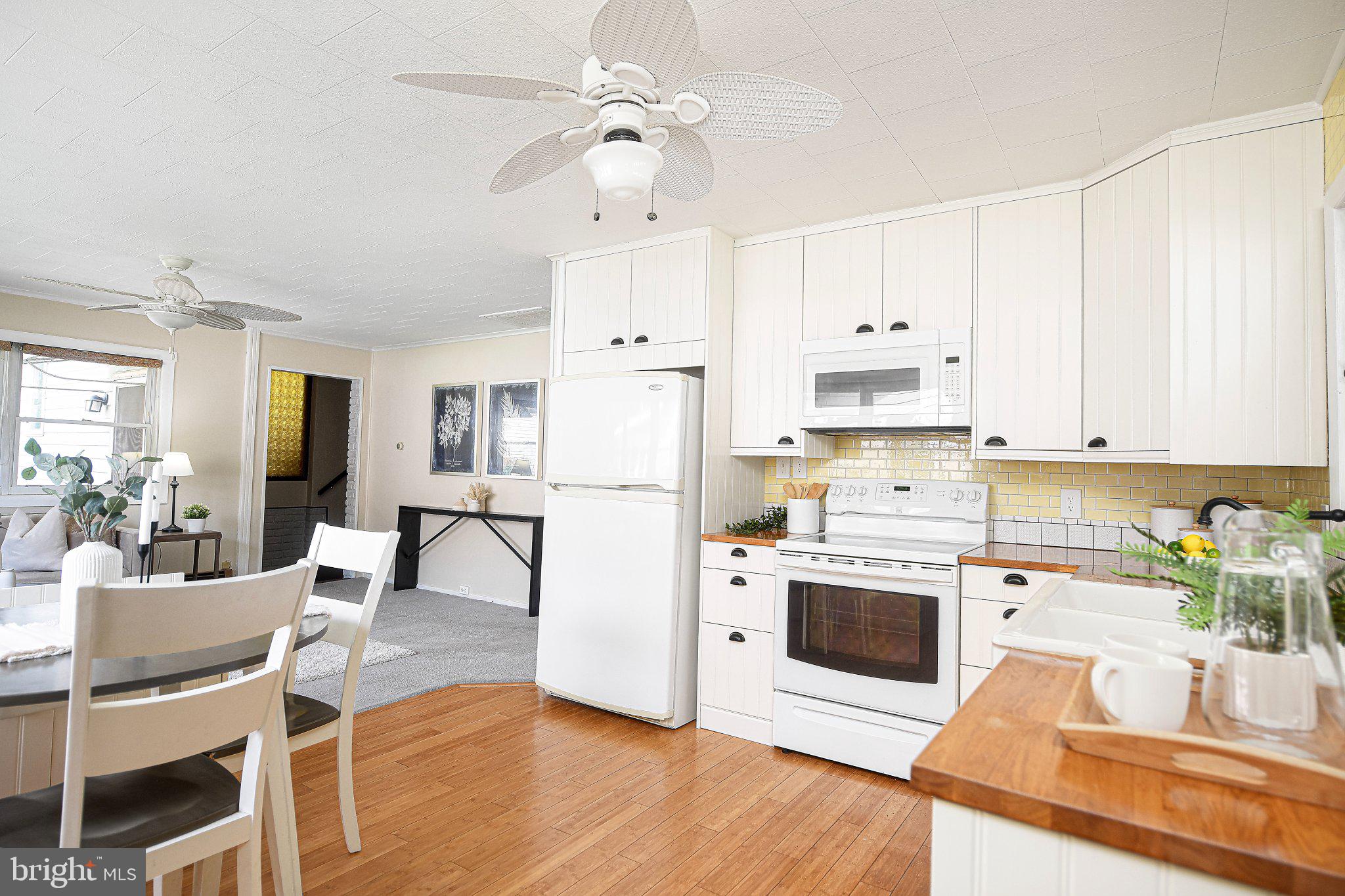 1217 Shore Road Middle River, MD 21220 - Photo 12 of 62 Bamboo flooring