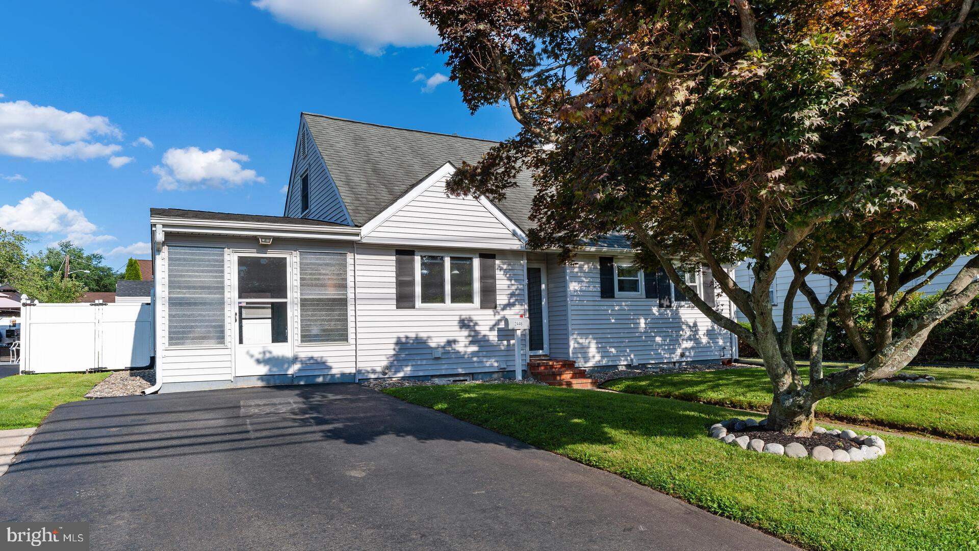 2446 Yardville Hamilton Square Road Hamilton, NJ 08690 - Photo 1 of 23 Gallery Image 1