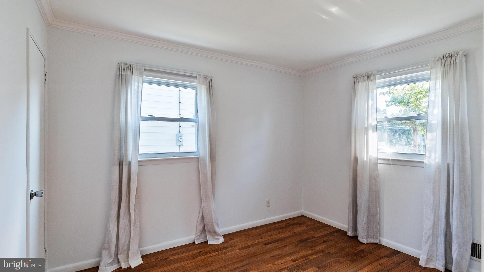 2446 Yardville Hamilton Square Road Hamilton, NJ 08690 - Photo 15 of 23 Gallery Image 15