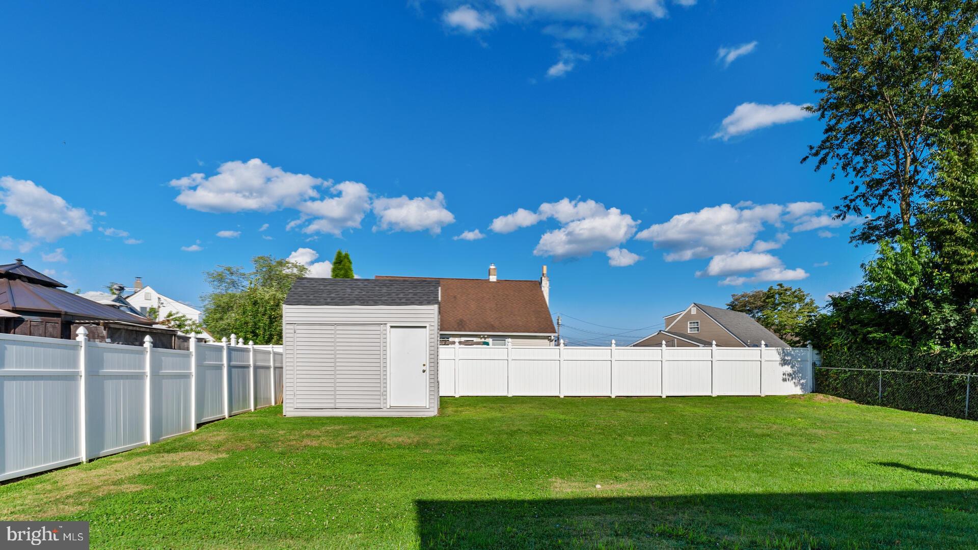 2446 Yardville Hamilton Square Road Hamilton, NJ 08690 - Photo 19 of 23 Gallery Image 19