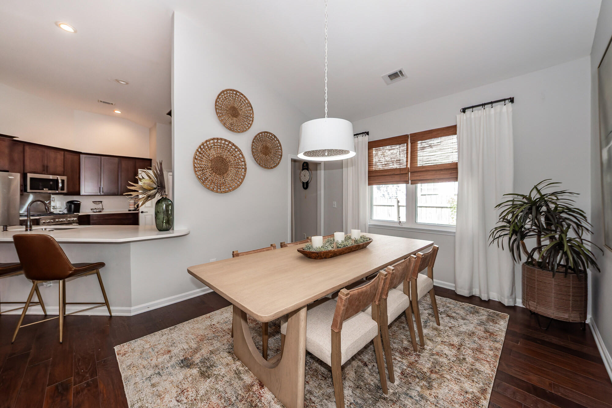 136 Oakbluff Road Summerville, SC 29485 - Photo 27 of 76 25