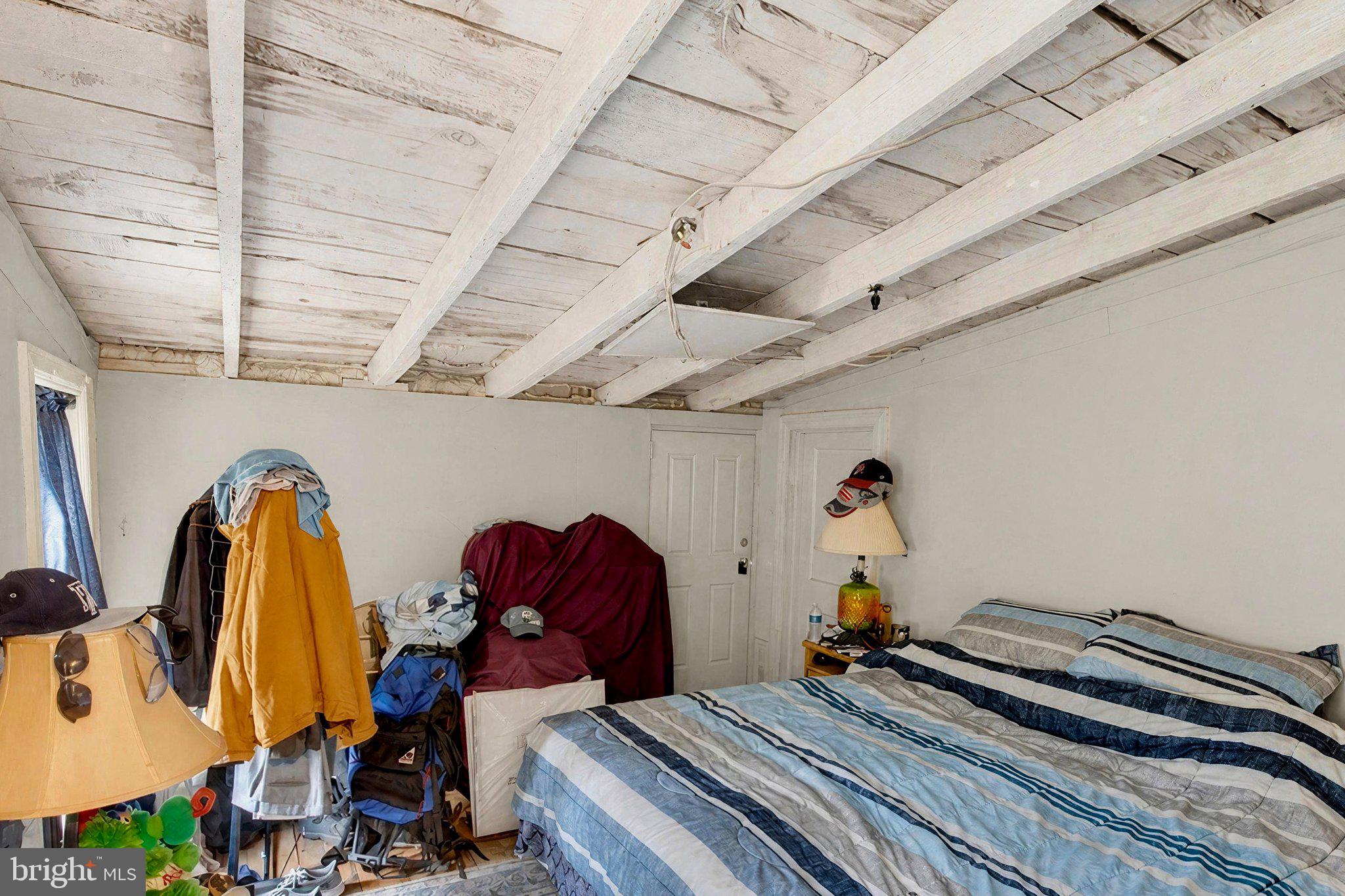 138 Conowingo Lake Road Conowingo, MD 21918 - Photo 9 of 16 Over-sized Bedrooms