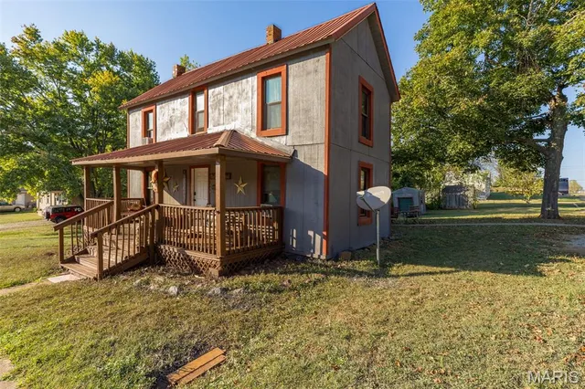 $147,900 | 318 East Marvin Avenue, Fredericktown, MO 63645