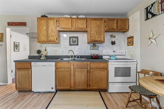 $147,900 | 318 East Marvin Avenue, Fredericktown, MO 63645