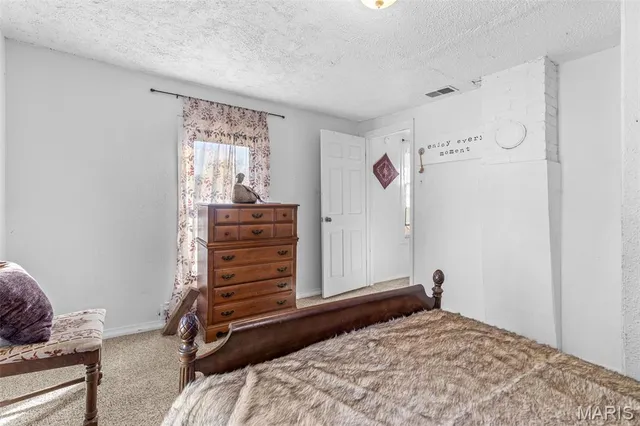 $147,900 | 318 East Marvin Avenue, Fredericktown, MO 63645