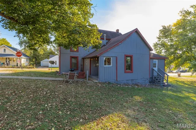 $147,900 | 318 East Marvin Avenue, Fredericktown, MO 63645