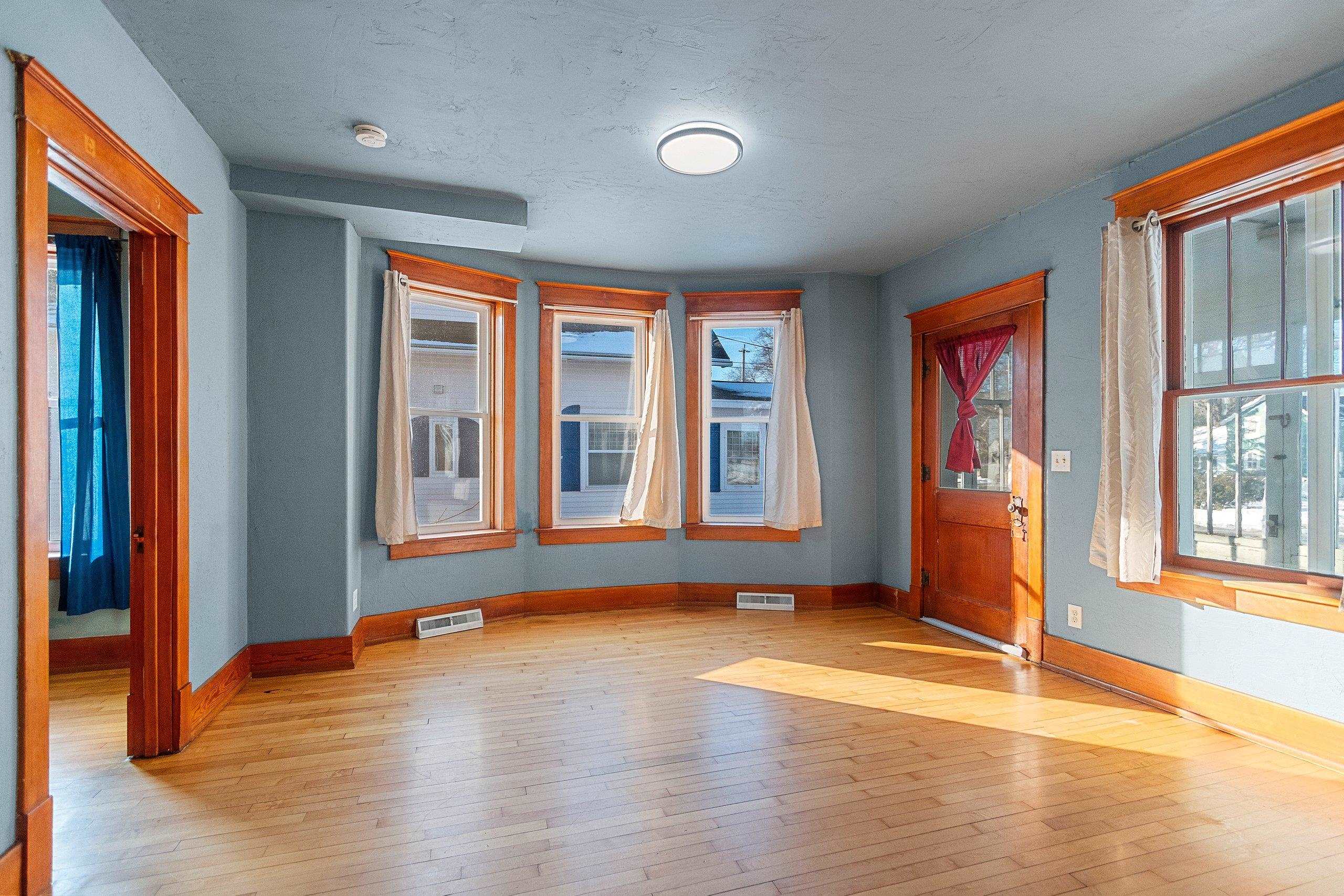 534 North Main Street Seymour, WI 54165 - Photo 7 of 32