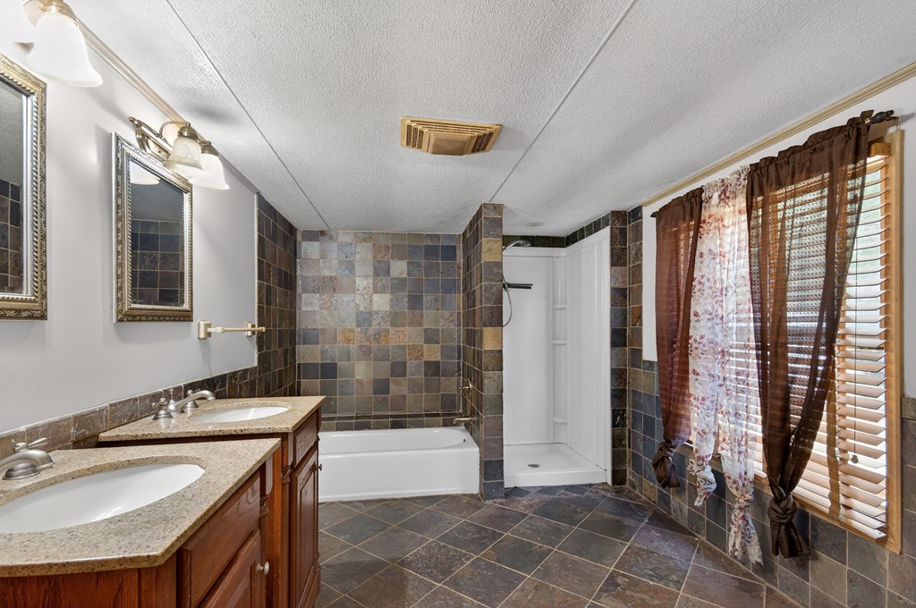 21414 Adams Road Greenbush, VA 23357 - Photo 11 of 22