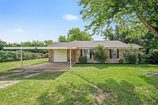 $239,000 | 324 Ashwood Street, Azle, TX 76020