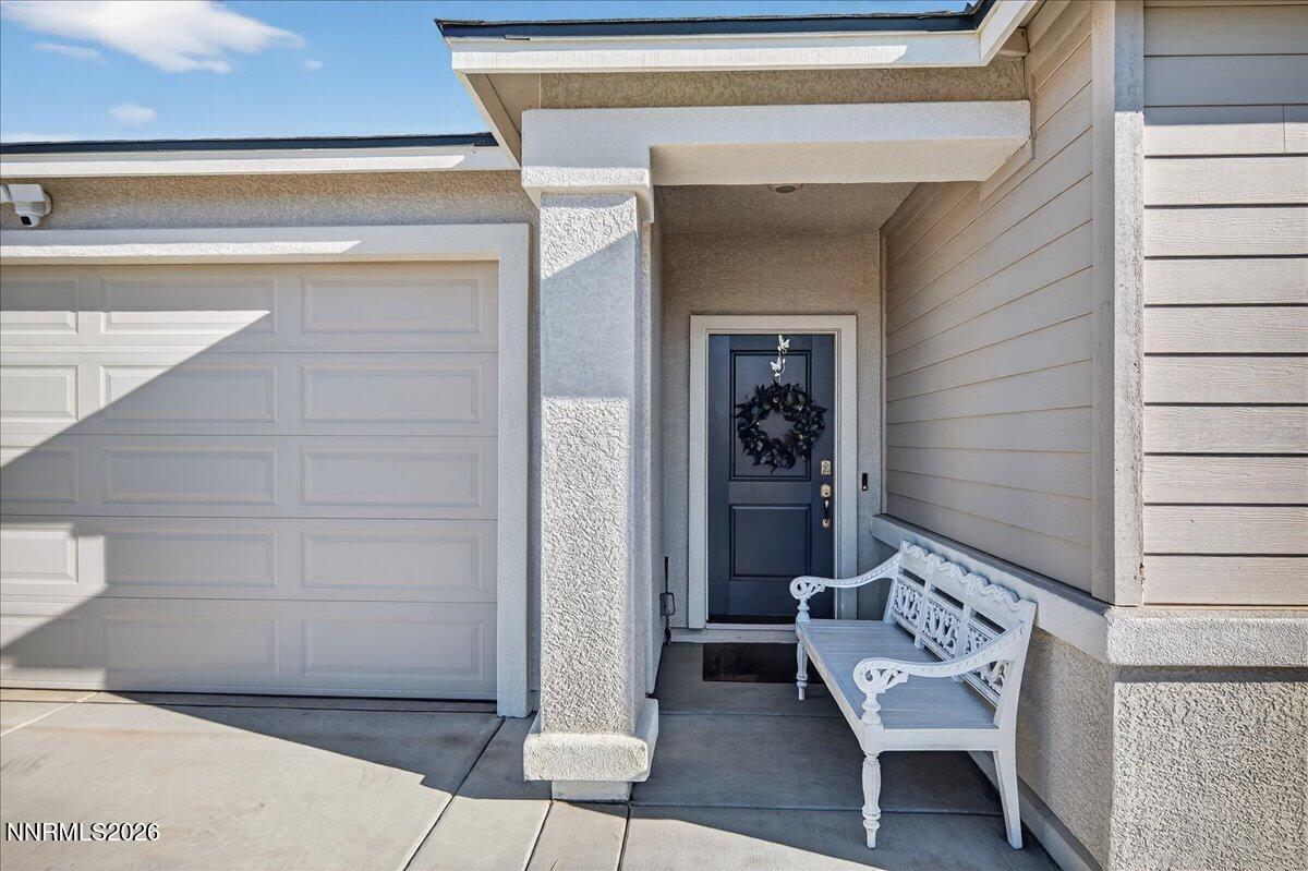 7397 Mountain Top Drive Reno, NV 89506 - Photo 4 of 31 04-DSC_6190