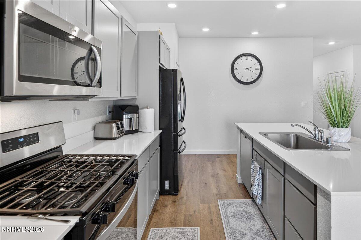 7397 Mountain Top Drive Reno, NV 89506 - Photo 7 of 31 08-DSC_6220