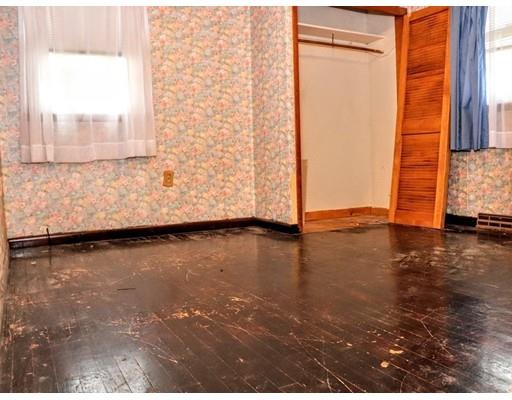 5 Dixfield Road Worcester, MA 01606 - Photo 8 of 14 Gallery Image 8