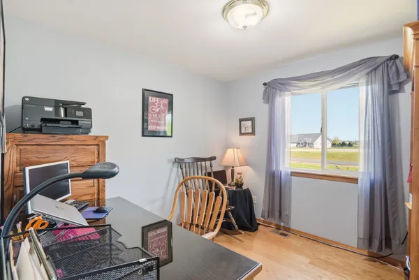 $889,900 | 6211 North Blue Skies Street, Newman Lake, WA 99025