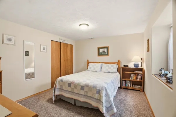 $889,900 | 6211 North Blue Skies Street, Newman Lake, WA 99025