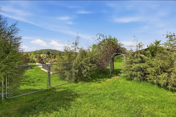 $889,900 | 6211 North Blue Skies Street, Newman Lake, WA 99025