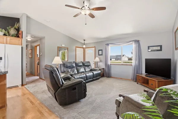$889,900 | 6211 North Blue Skies Street, Newman Lake, WA 99025