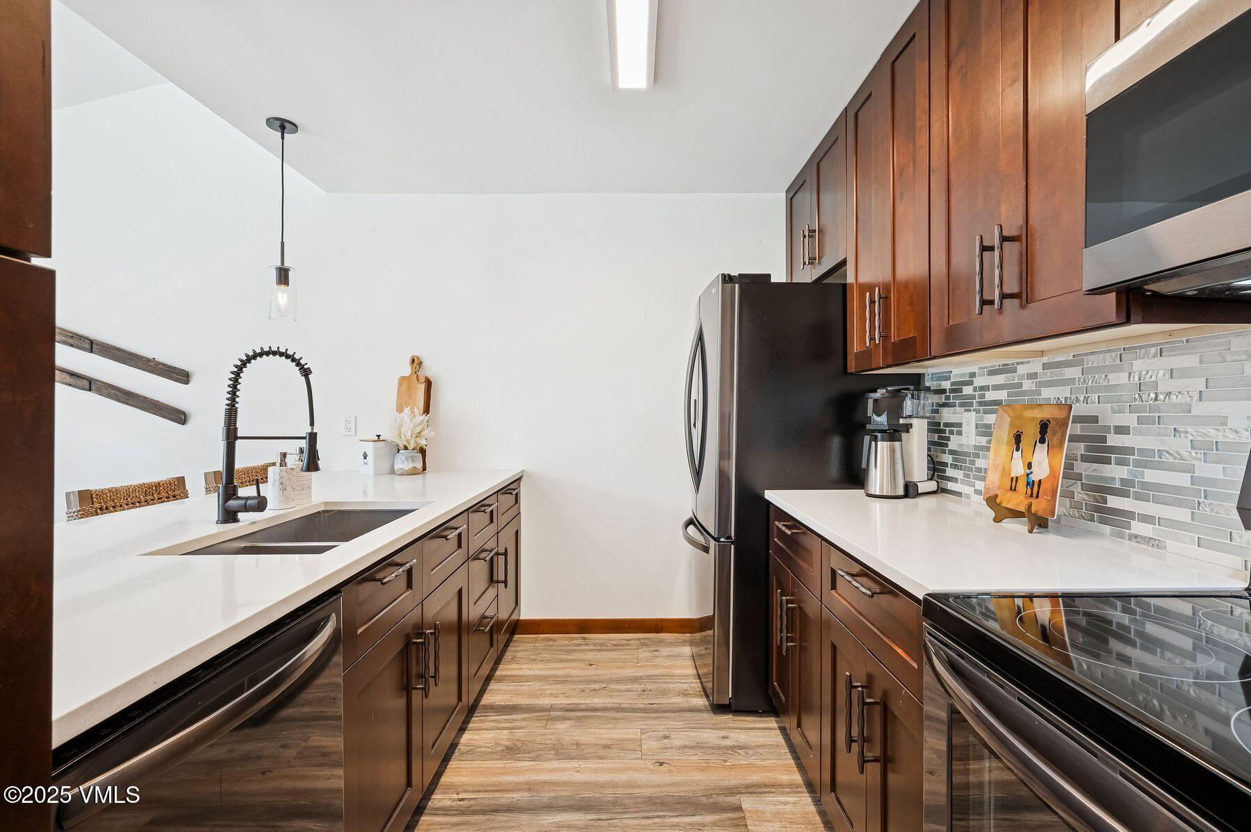 280 Gopher Road, Unit A2 Eagle-Vail, CO 81620 - Photo 14 of 40 photo_online_013