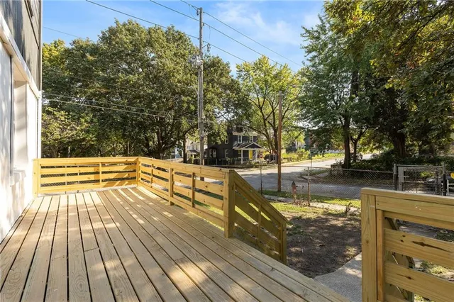 $295,900 | 3242 Roberts Street, Kansas City, MO 64124