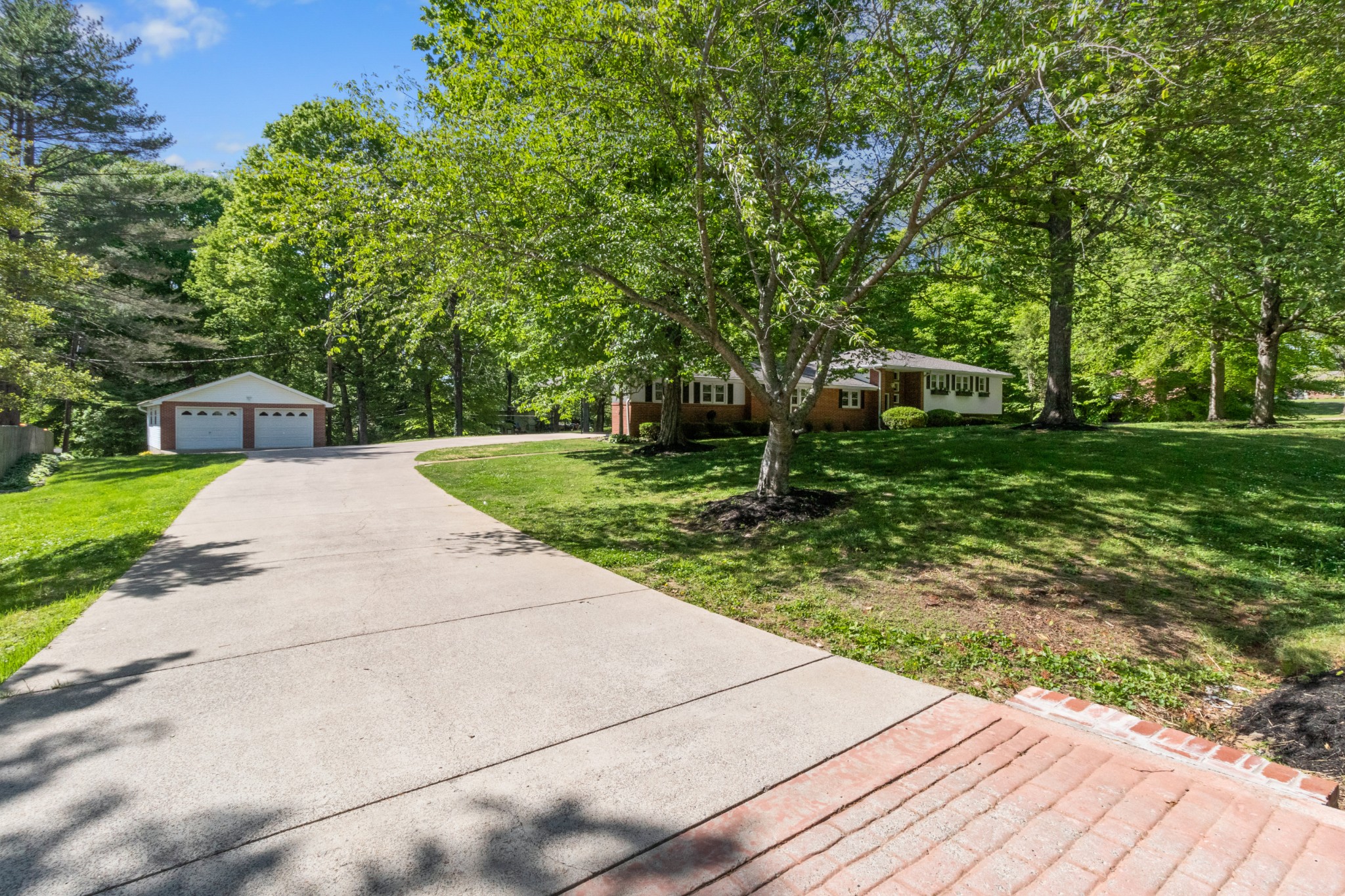 1286 Morgan Road Clarksville, TN 37040 - Photo 8 of 55 Gallery Image 8