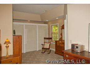 218 Laurel Ridge Road Asheville, NC 28805 - Photo 15 of 18 Gallery Image 15