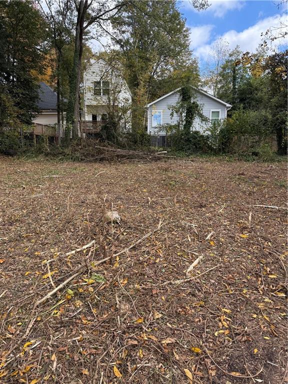 407 Paines Avenue Northwest Atlanta, GA 30314 - Photo 3 of 5 a view of a house with a outdoor space