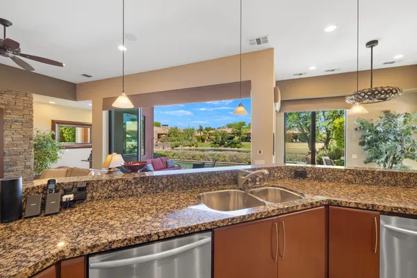 $1,365,000 | 50420 Vía Amante, La Quinta, CA 92253