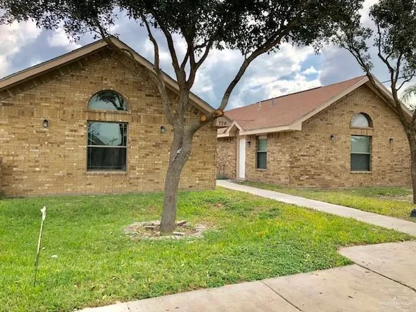 $825 | 724 O Hare Drive, Edinburg, TX 78539