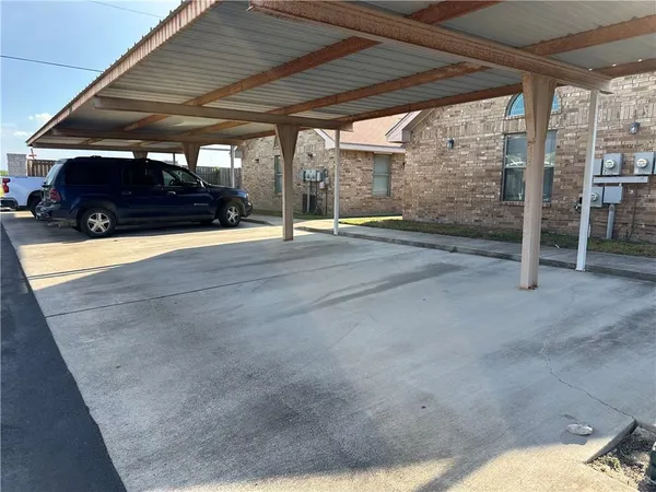 $825 | 724 O Hare Drive, Edinburg, TX 78539