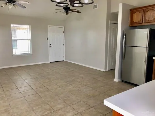 $825 | 724 O Hare Drive, Edinburg, TX 78539