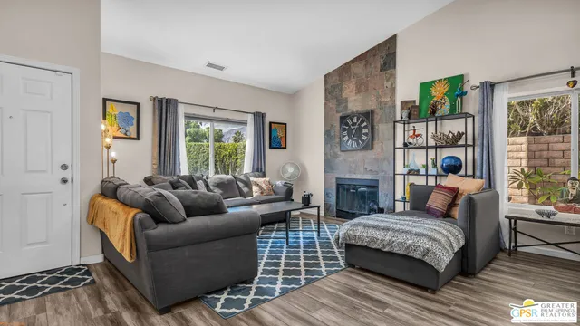 $4,500 | 1574 Amelia Way, Palm Springs, CA 92262