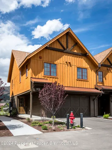 $3,900 | 601 Little Cloud, New Castle, CO 81647