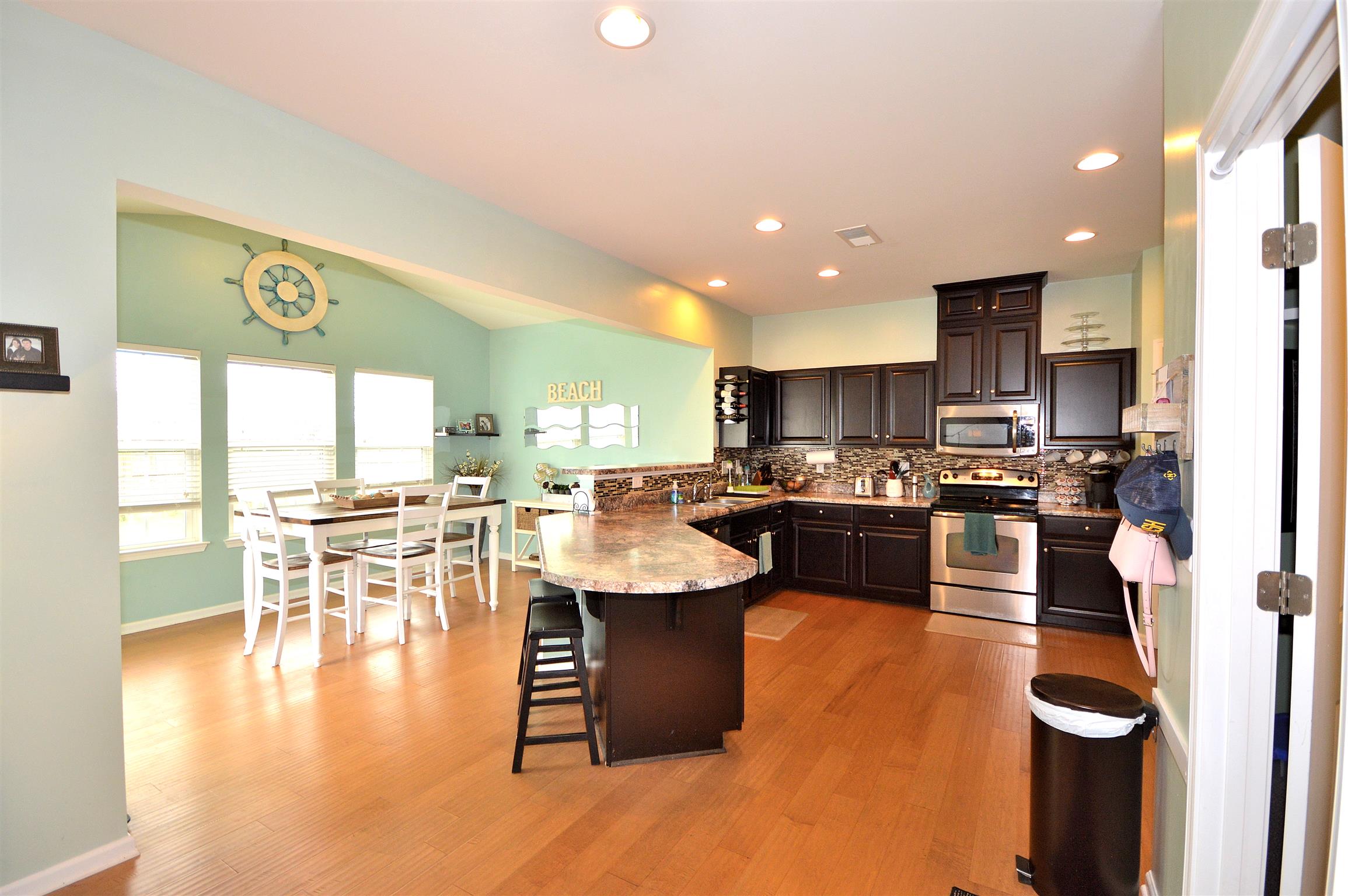 2016 Kingston Place Spring Hill, TN 37174 - Photo 10 of 26 Gallery Image 10