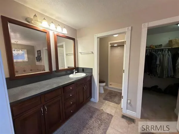 $750,000 | 2920 Ferry Hollow Road, American Falls, ID 83211