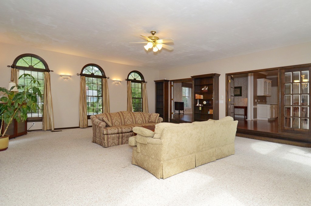 12 Benson Road Hopkinton, MA 01748 - Photo 6 of 30 Gallery Image 6