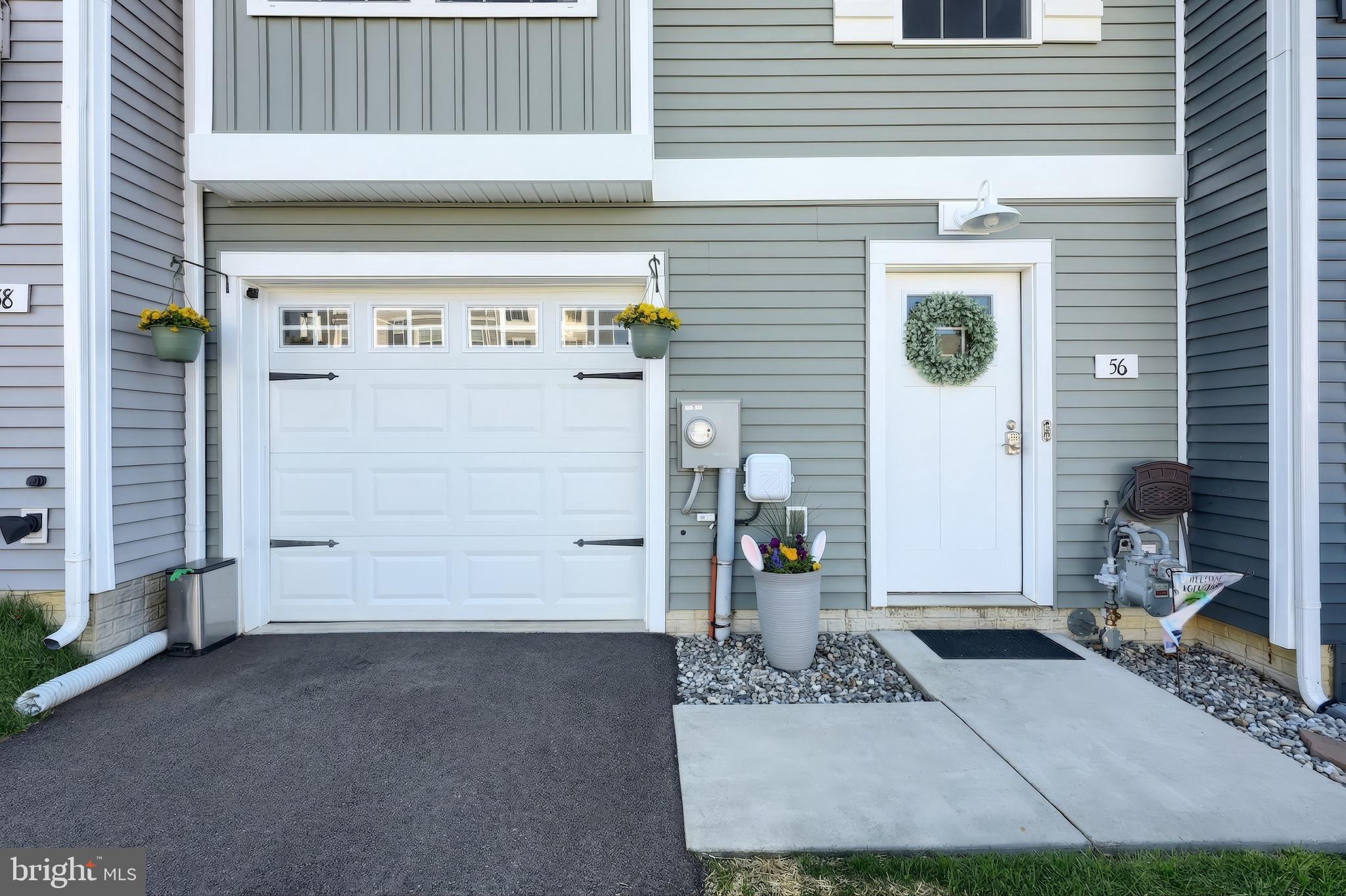 56 Coop Lane Hanover, PA 17331 - Photo 2 of 31