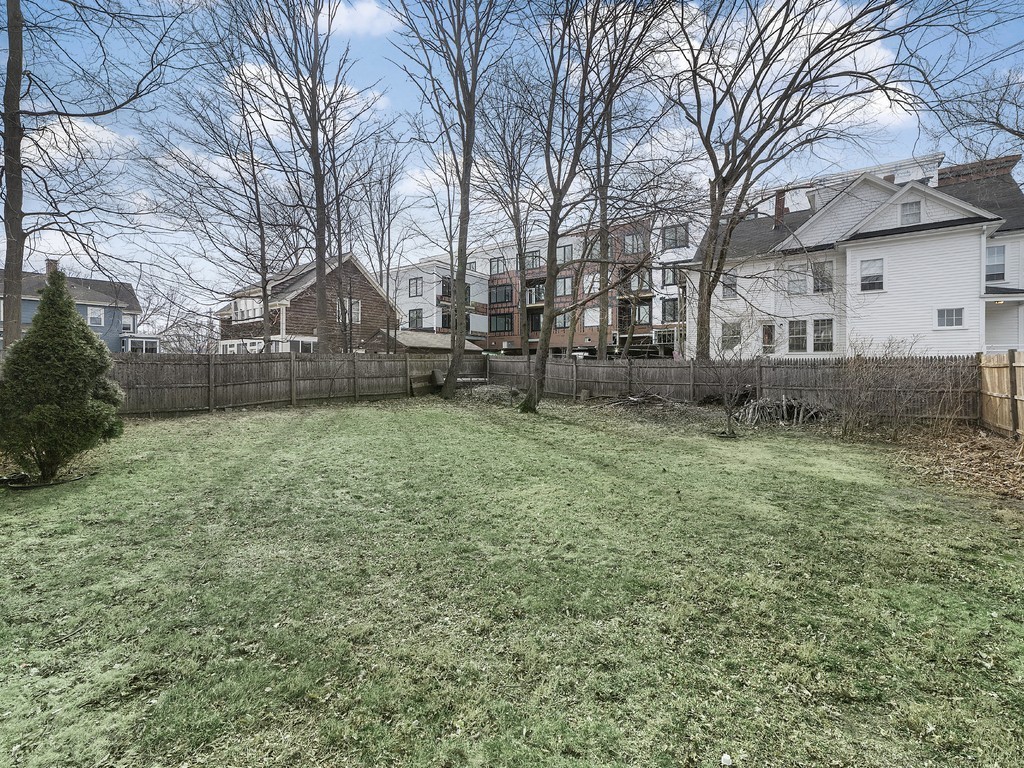 69 Green Street Reading, MA 01867 - Photo 21 of 26
