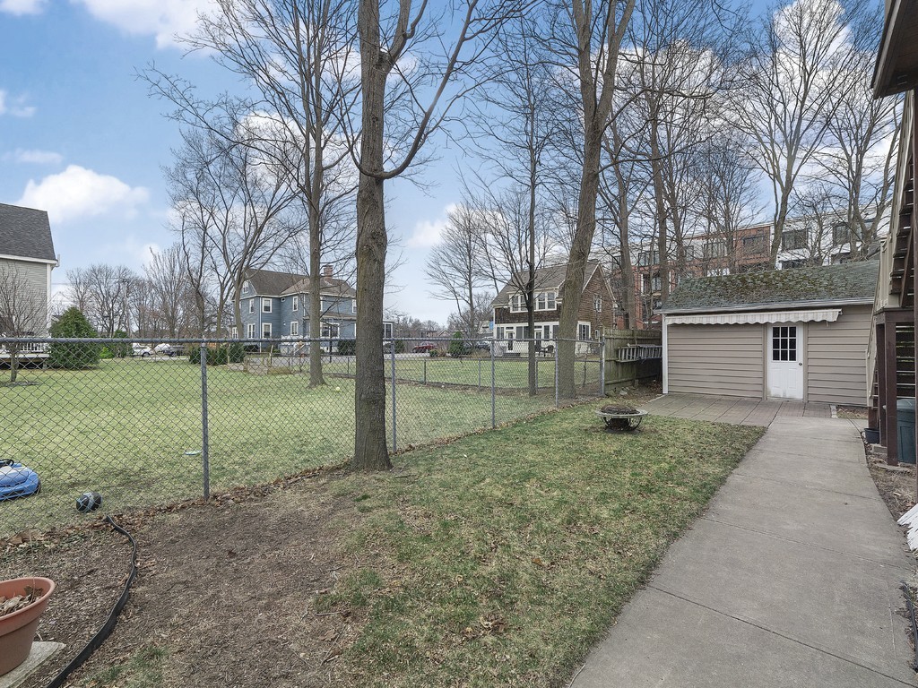 69 Green Street Reading, MA 01867 - Photo 23 of 26
