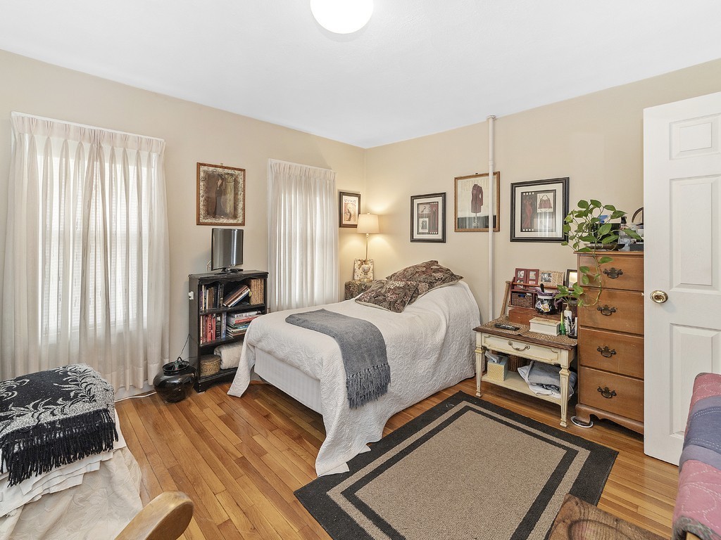 69 Green Street Reading, MA 01867 - Photo 10 of 26