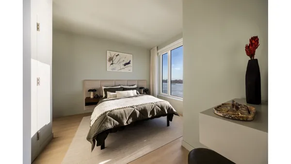 $8,250 | 18 India Street, Unit 1802S | Greenpoint