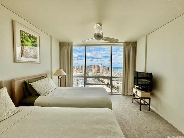 $3,300 | 88 Piikoi Street, Unit 3606, Honolulu, HI 96814