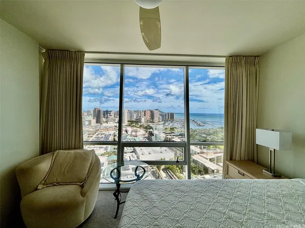 $3,300 | 88 Piikoi Street, Unit 3606, Honolulu, HI 96814